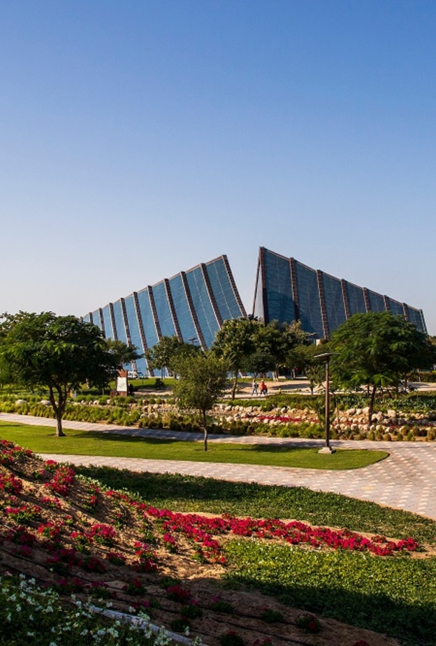 سفاري بارك في دبي أجمل اماكن سياحية في الخريف