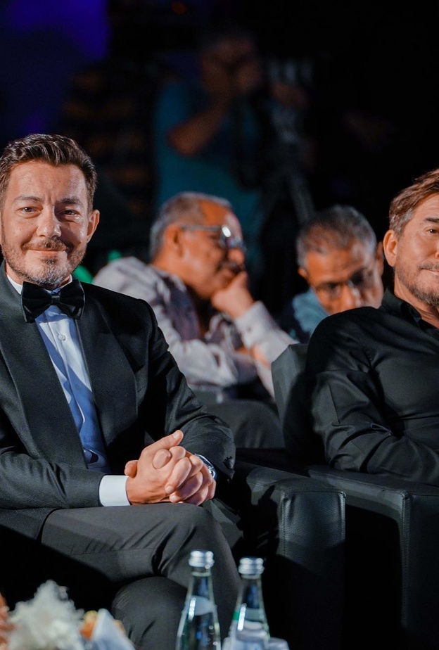 احمد زاهر وعابد فهد 