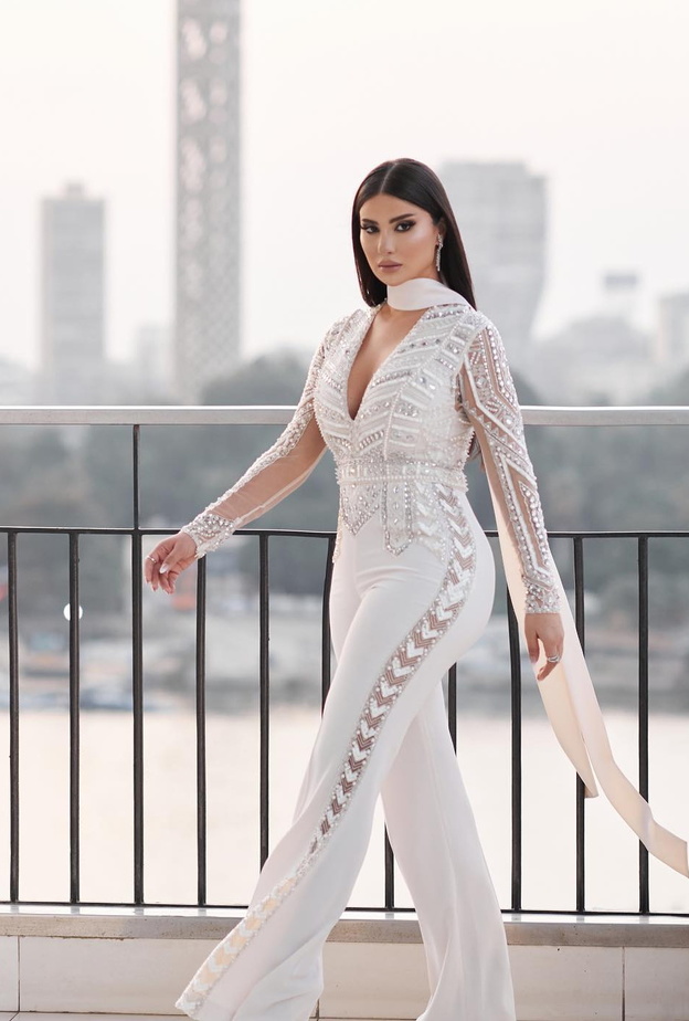 الفنانة المصرية هدى الإتربي