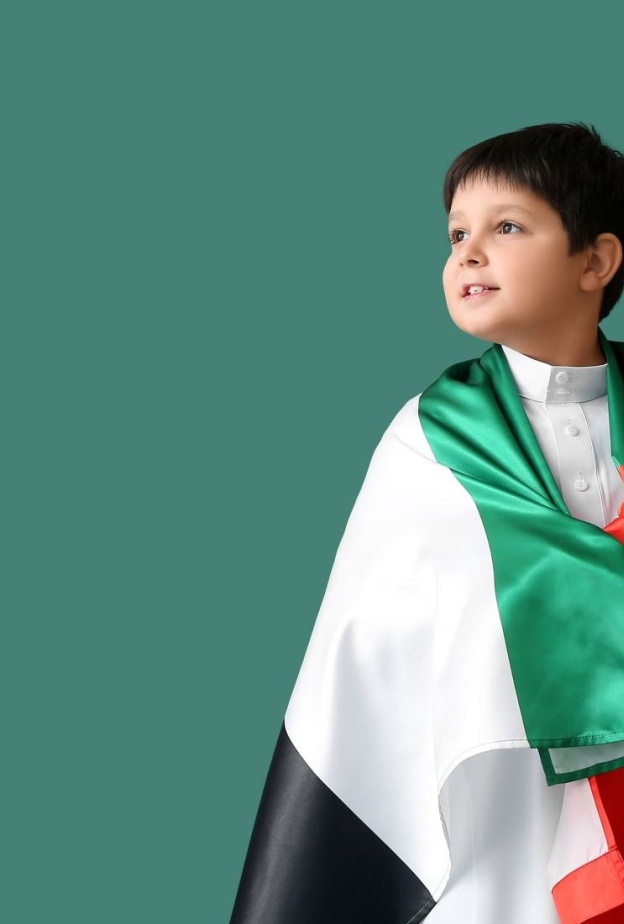 احتفاءً باليوم الوطني الإماراتي الـ51 .. 5 أمور يجب أن تُعلميها لطفلكِ في حب الإمارات