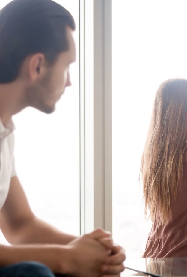 البرود العاطفي عند الزوجة .. ما هي أهم أسبابه وكيف يمكن التعامل معه