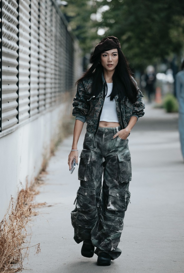 إطلالات عملية ومريحة لمتابعة مباريات كأس العالم 2022 في منزل الأصدقاء 