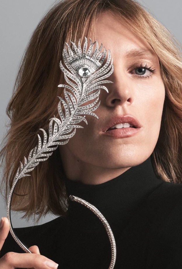 من موقع بوشرون الرسمي