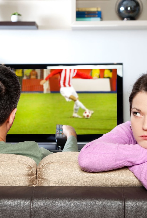 الـلاءات الـخمـس التي يسعد بها الأزواج أثناء موسم مباريات كأس العالم قطر 2022