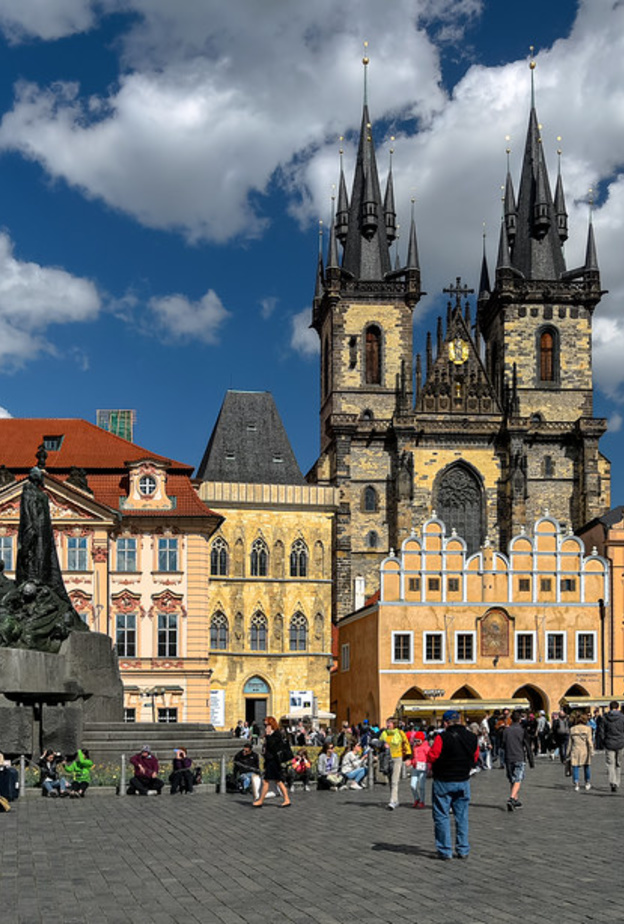 براغ وجهة ساحرة لعطلات الخريف الهادئة بواسطة Jorge Franganillo