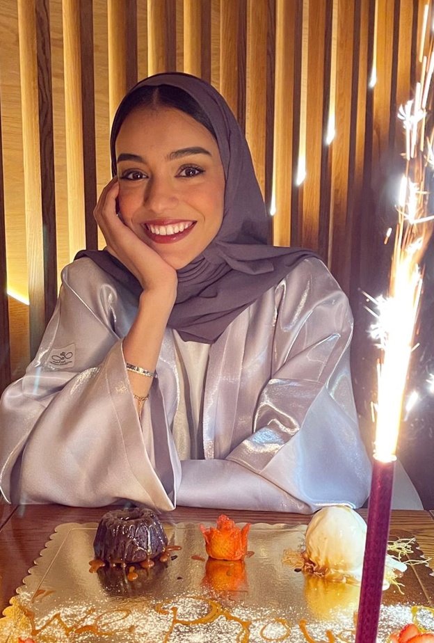 بمناسبة ذكرى ميلادها.. زينة عماد تختتم عامها بتألق في حفلين متميزين