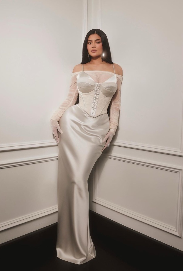 اطلالات كايلي جينر أثبتت من خلالها أنها الأكثر عصرية بين شقيقاتها