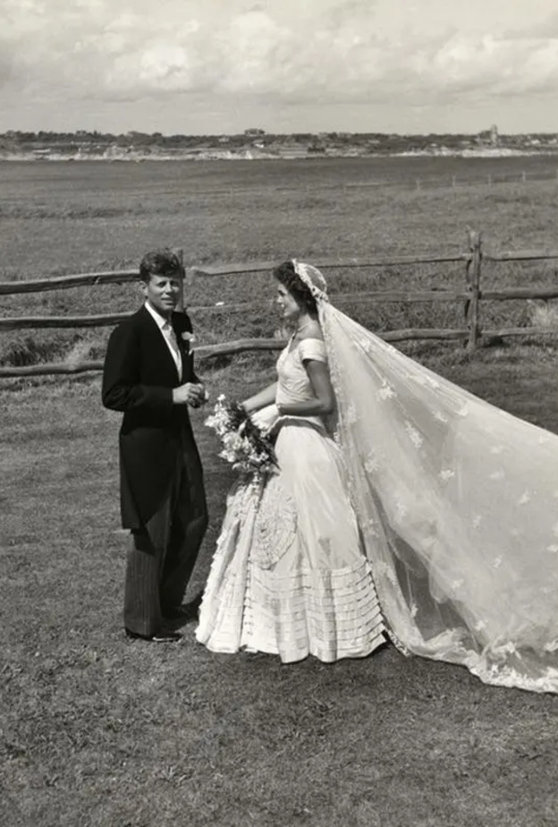 حفل زفاف في حقبة 1950