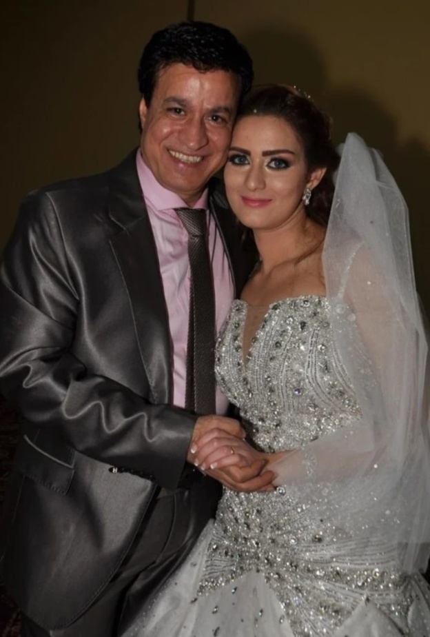 حلمي عبد الباقي في حفل زفاف ابنته الاولى.jpg