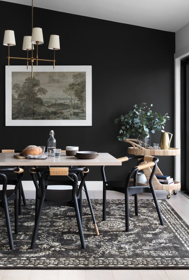 سجادة غرفة طعام تضفي لمسة من الفخام والدفء على الفراغ