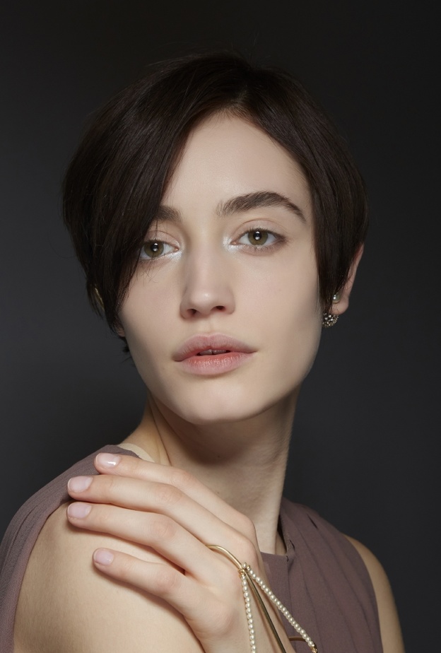 أساليب طبيعية لبشرة خالية من الشوائب قبل اليوم الوطني الإماراتي