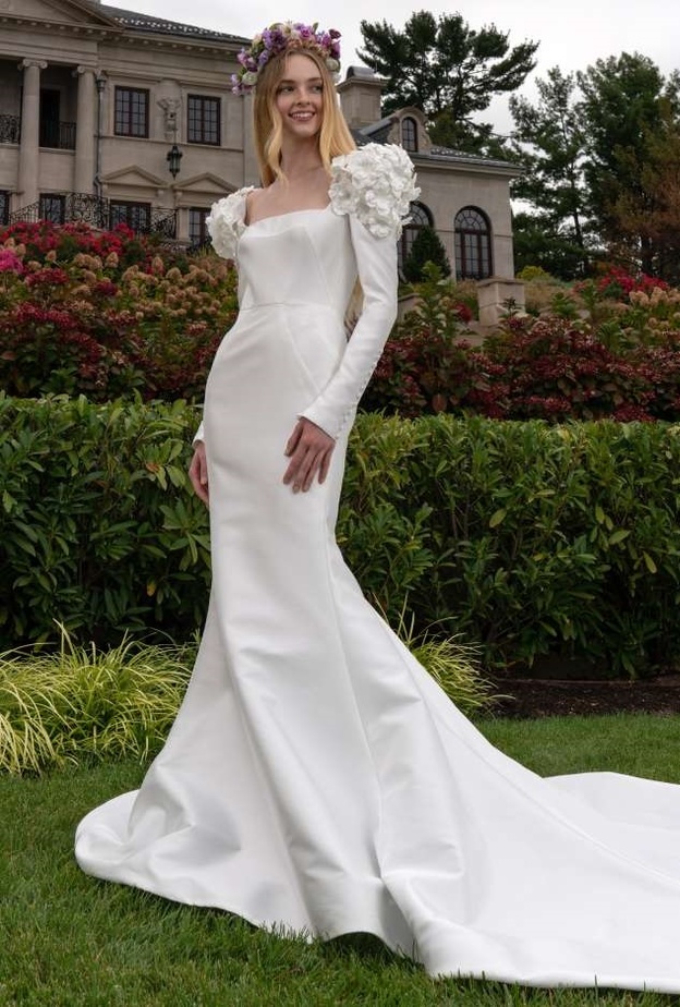 فساتين زفاف فخمة@reemacra