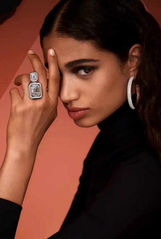 فصل اللغز الإلهي Divine Enigma (1)