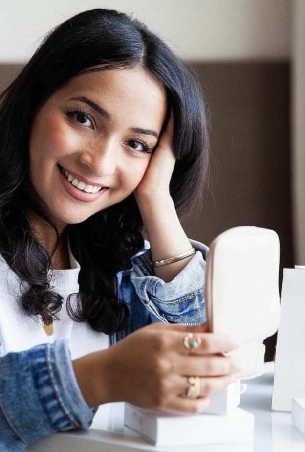 ليليان إسماعيل ضمن مصممات مجوهرات مشاركات في معرض الأزياء السعودي الصورة من تصوير بيان الصديق