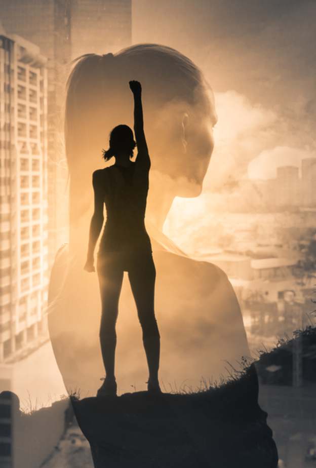 ما هي إيجابيات وسلبيات استقلالية المرأة؟