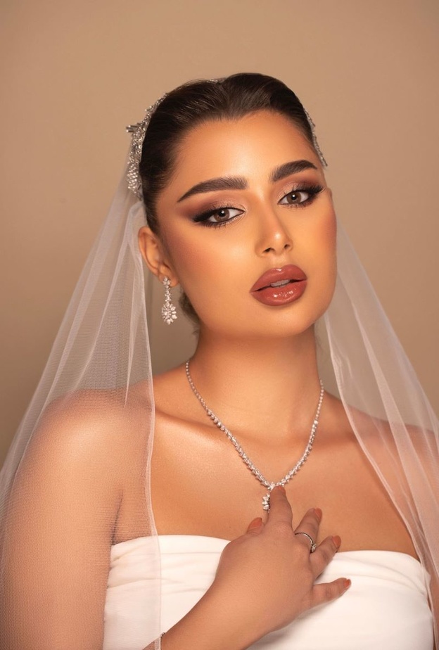 مكياج عروس من خبيرة التجميل وضحى سعد