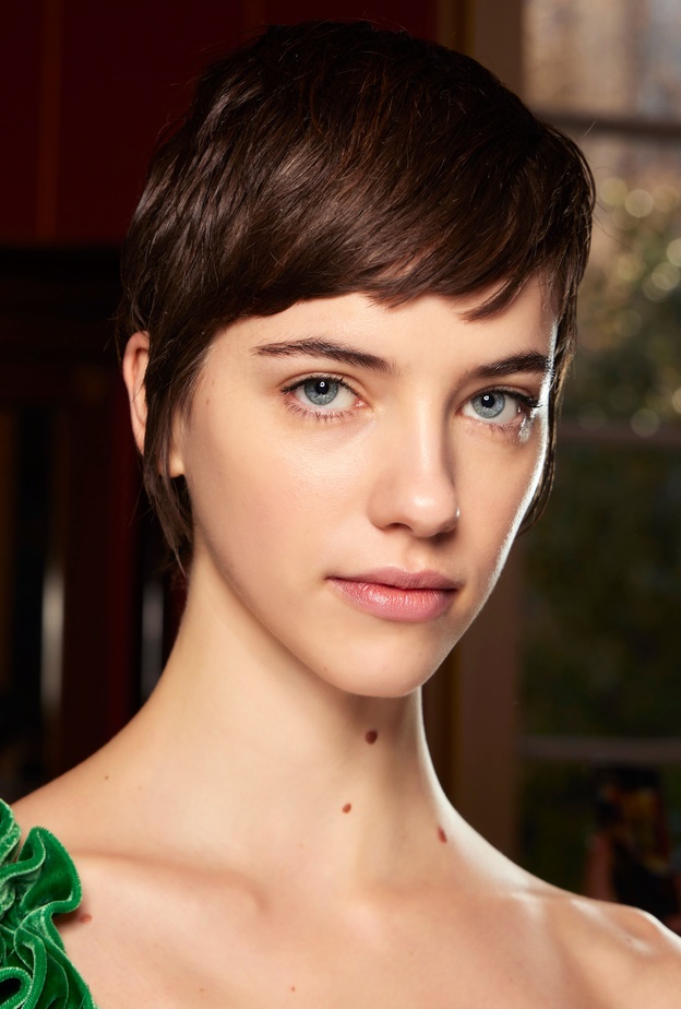 نصائح فعالة لتطبيق مكياج ناعم في الصباح