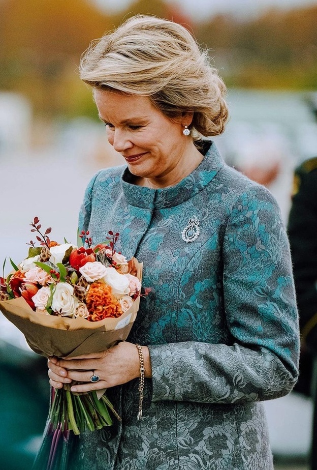 خاتم الملكة ماتيلد المرصع بالياقوت الأزرق