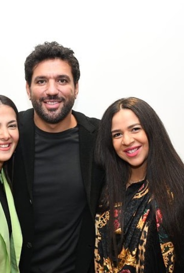 إيمي ودنيا سمير غانم مع حسن الرداد