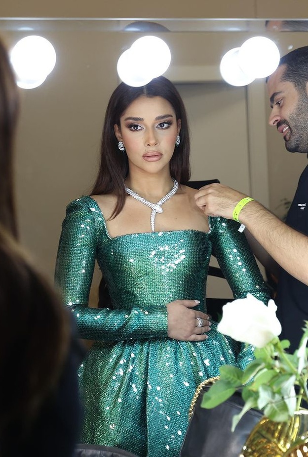 ثنائية لافتة للنجمة بلقيس والستايلست Cedric Haddad