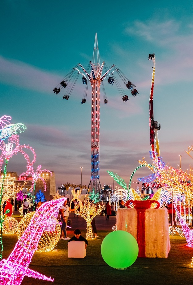 تجارب ترفيهية متنوعة وعروض تفاعلية في انطلاق مهرجان الشيخ زايد