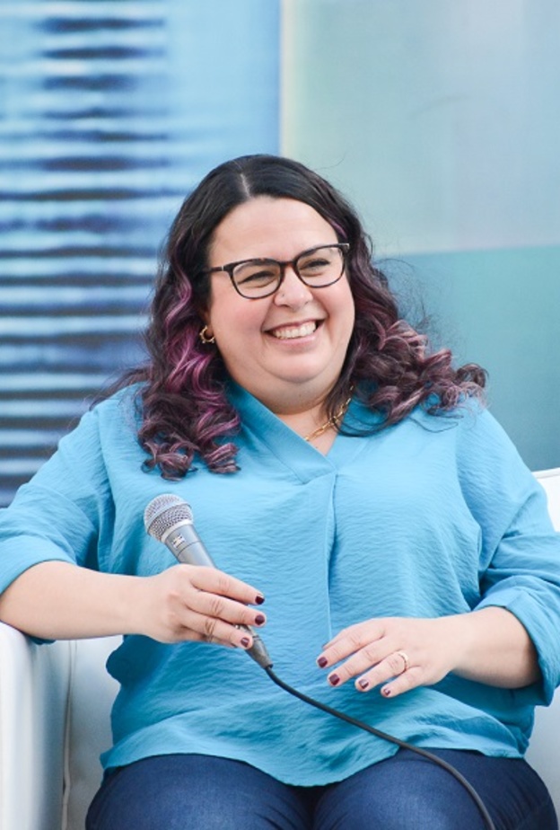 سالي الحسيني 