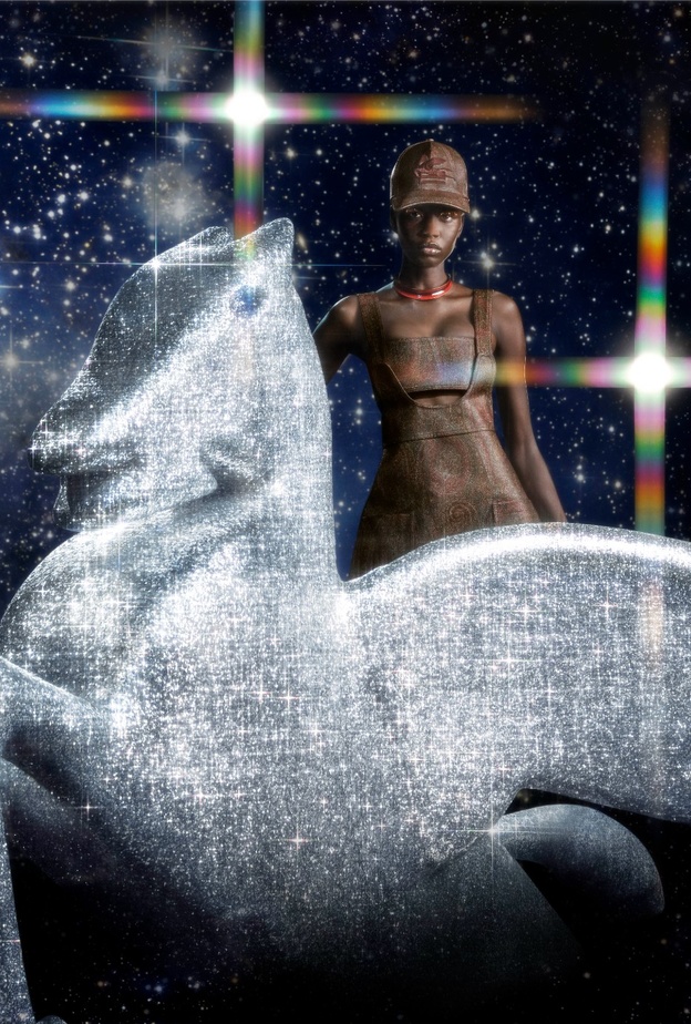 مجموعة ETRO "Step into the Holidays" لربيع وصيف 2023 من توقيع Marco De Vincenzo