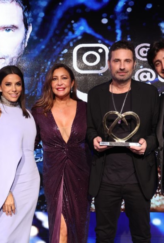 حفل جلوبال جيفت جالا باريس في نسخته العاشرة باستضافة إيفا لانغوريا وماريا برافو