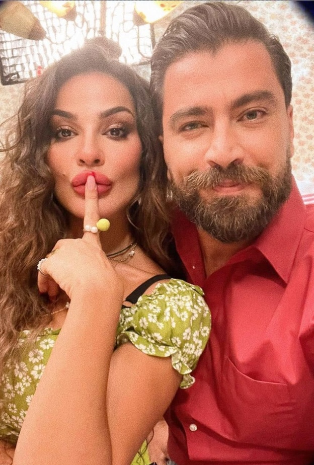 "صالون زهرة 2"