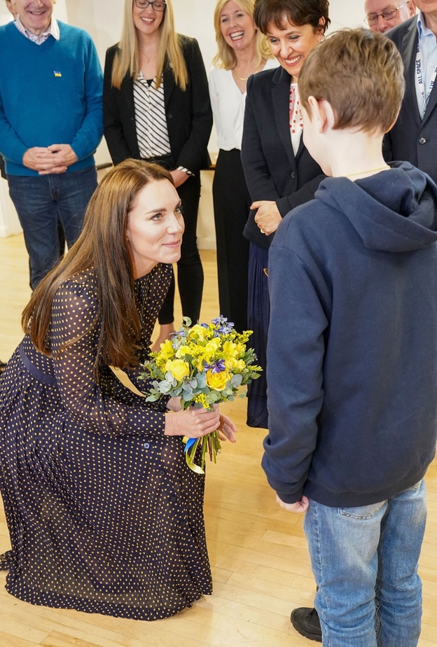 كيت ميدلتون تلتقي بأٌسر أوكرانية