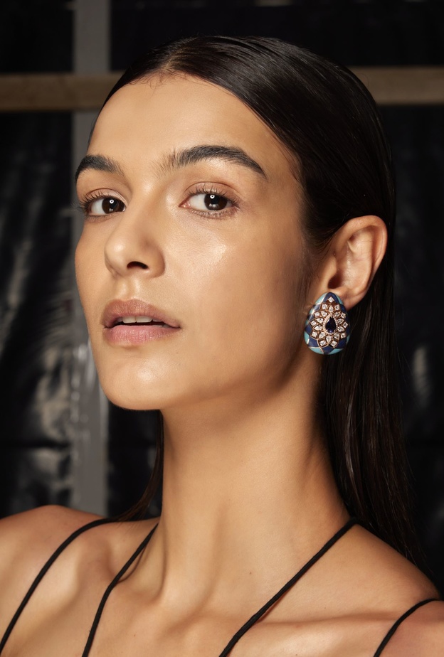 تعرفي على صيحة تنحيف الخدود من خلال الإجراءات التجميلية