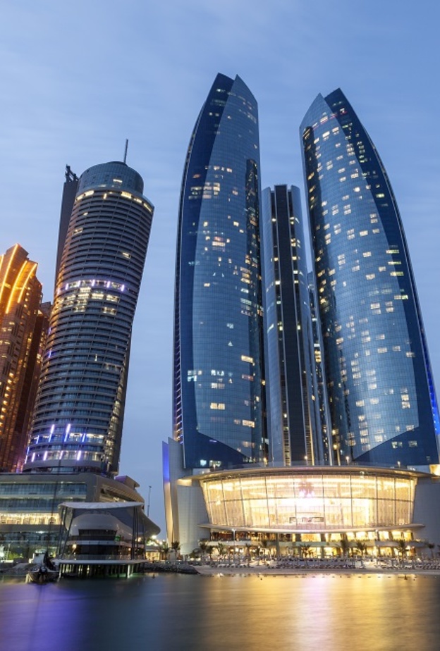 أجمل الأماكن السياحية في أبوظبي للعوائل للاحتفال باليوم الوطني