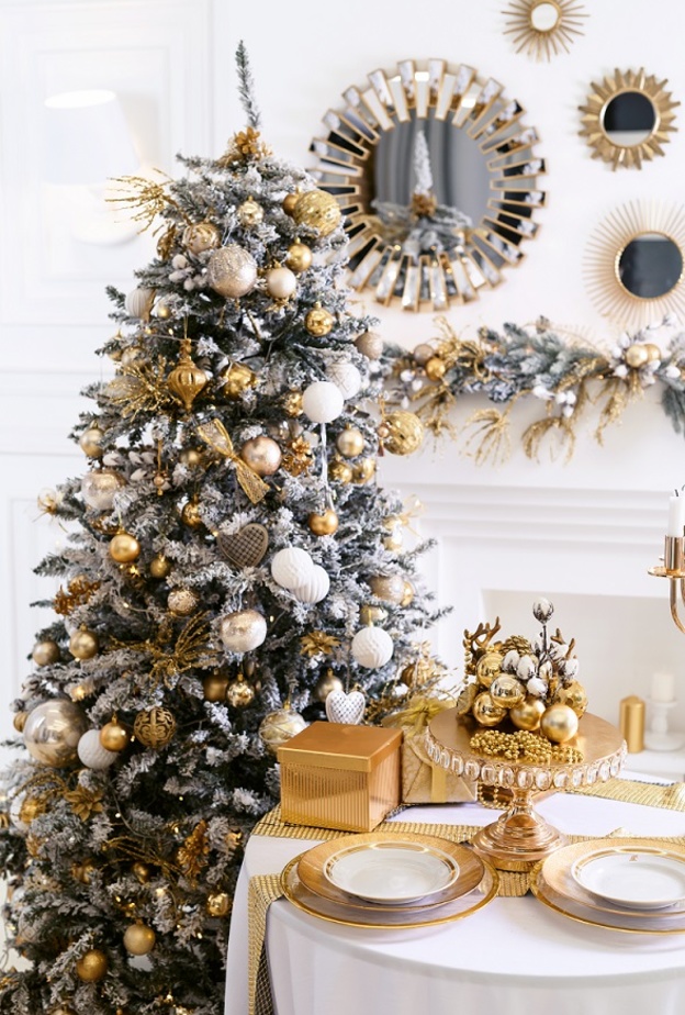 أفكار تجهيز وتزيين طاولة رأس السنة وأحدث اتجاهات الألوان