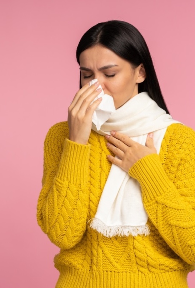 اشخاص تلازمهم الانفلونزا طوال فصل الشتاء
