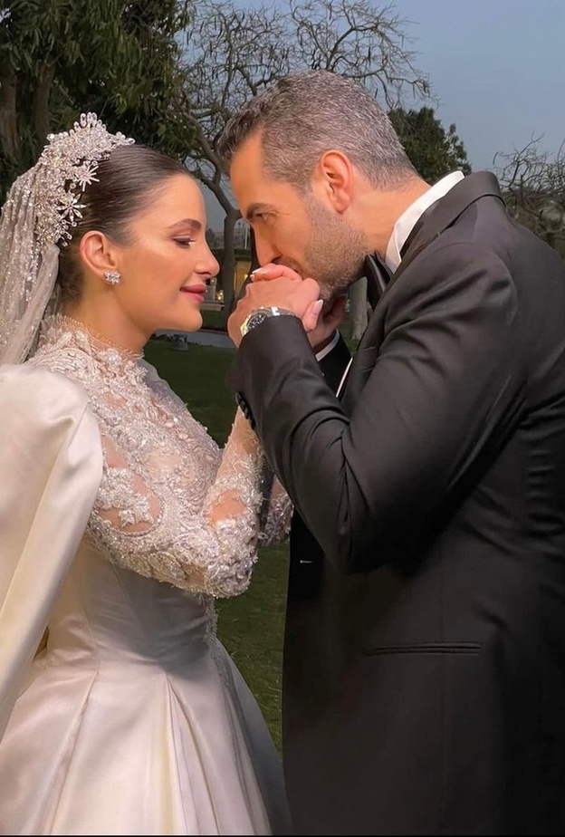 اصالة نصري احتفلت بزفاف ابنتها شام الذهبي