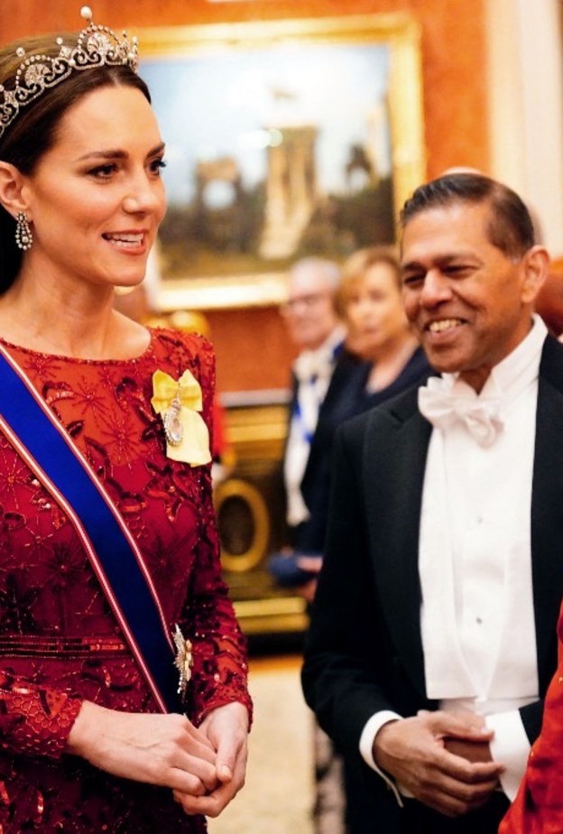 اكسسوارات فاخرة ومرصعة بالماس بأسلوب كيت ميدلتون