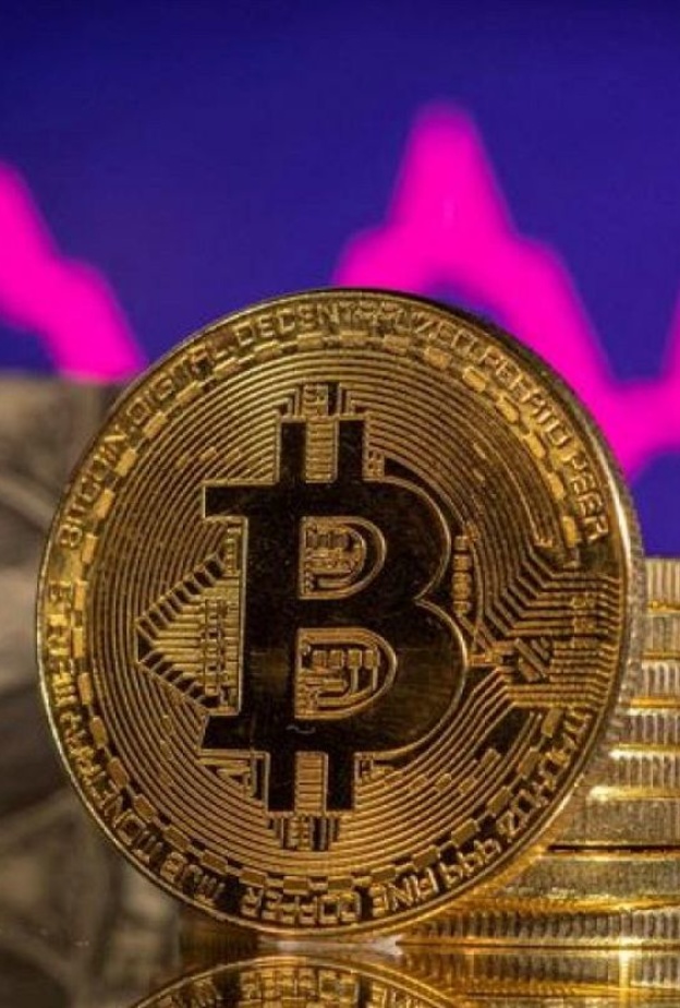 تسجيل أكبر عمليات سحب لعملة البيتكوين بعد اعتقال مؤسس منصة FTX للعملات الرقمية