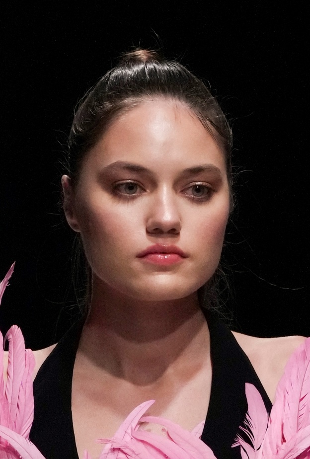 طرق تجميلية للتخلص من تجاعيد الجبهة بسرعة