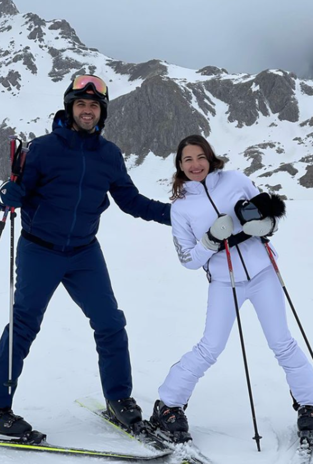 شام الذهبي في شهر العسل مع زوجها