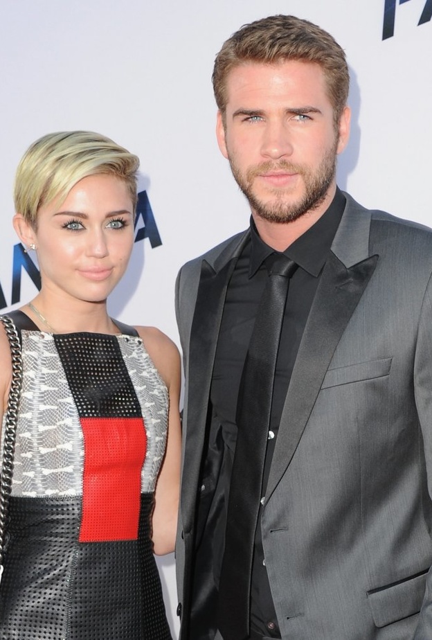 مايلي سايرس Miley Cyrus وليام هيمسورث Liam Hemsworth
