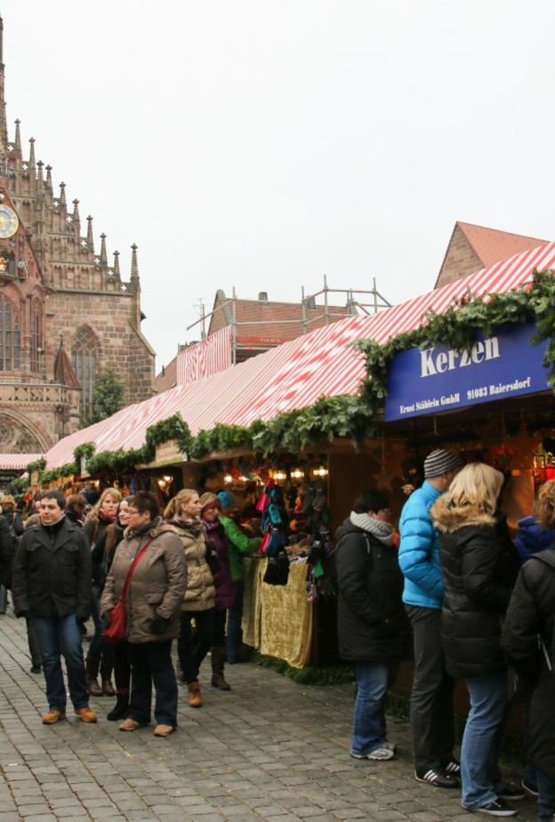 متعة العطلات الجماعية في موسم نهاية العام بواسطة pxhere