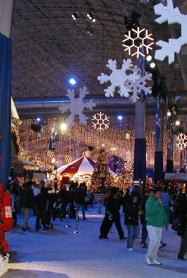 معلومات السفر في موسم الأعياد بصحبة العائلة بواسطة Pictophile