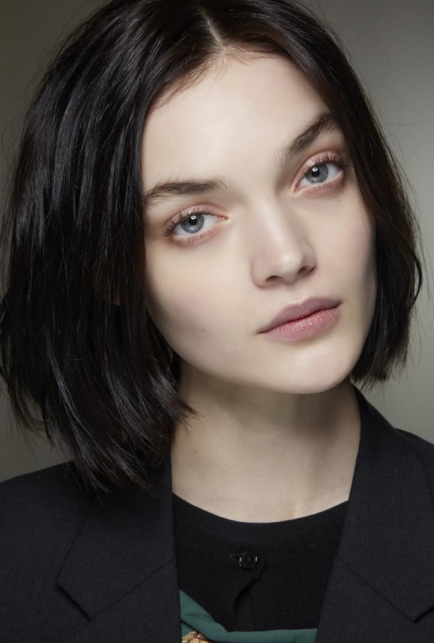 تعرفي على أسوأ عادات وراء شيخوجة الوجه المُبكرة