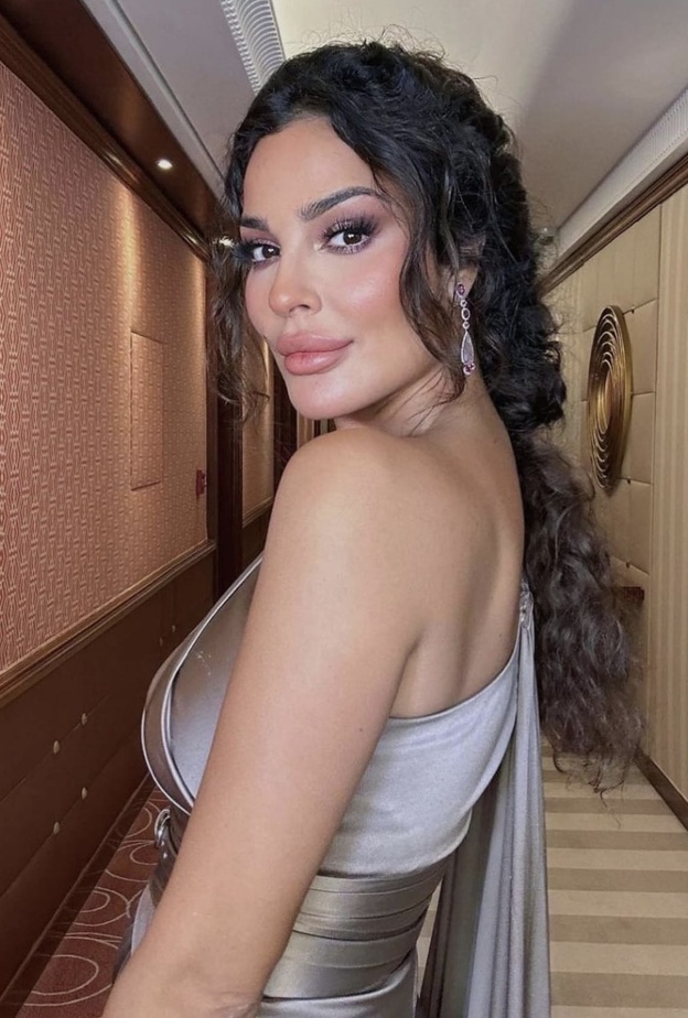 تسريحات شعر لا تزول على خطى النجمات اللبنانيات في مهرجان البحر الأحمر السينمائي 2022