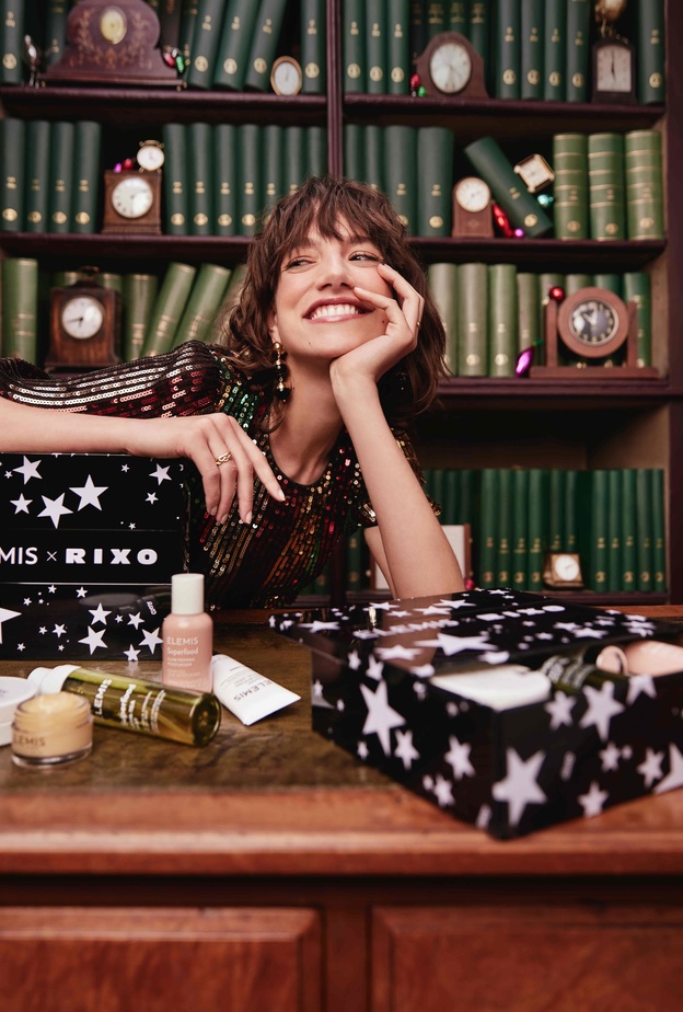 هدايا مميزة للمرأة من مستحضرات العناية ببشرة الجسم في موسم أعياد الشتاء