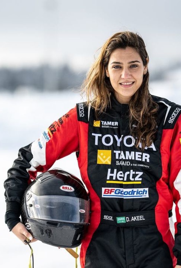  سائقة الراليات السعودية دانية عقيل  