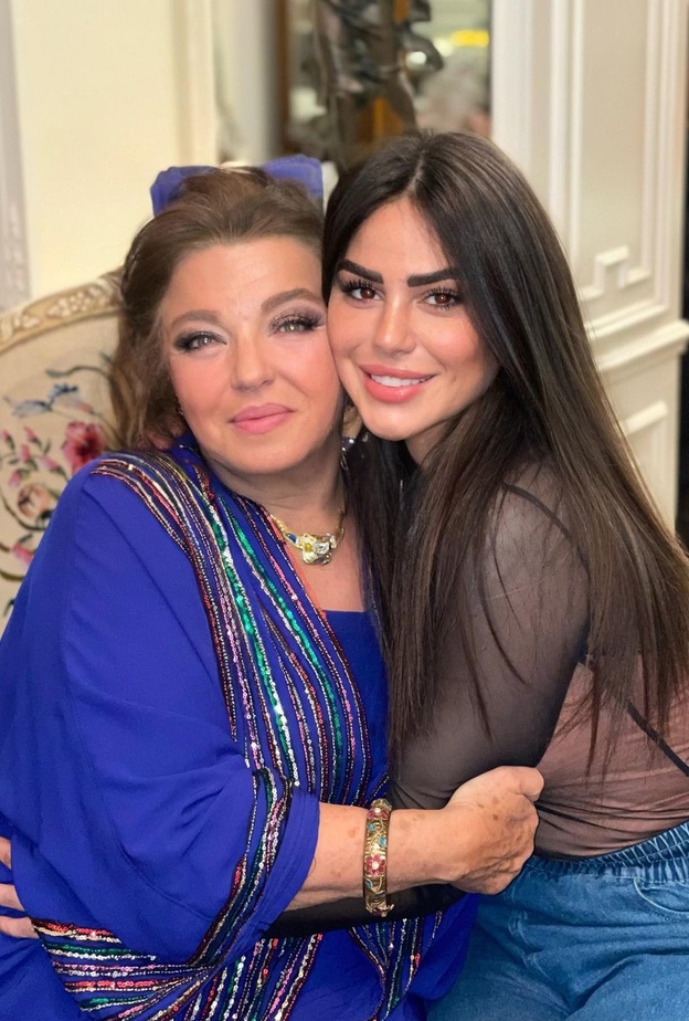 ظهور نادر لنجمات الزمن الجميل بلقطات عائلية مميزة في حصاد 2022