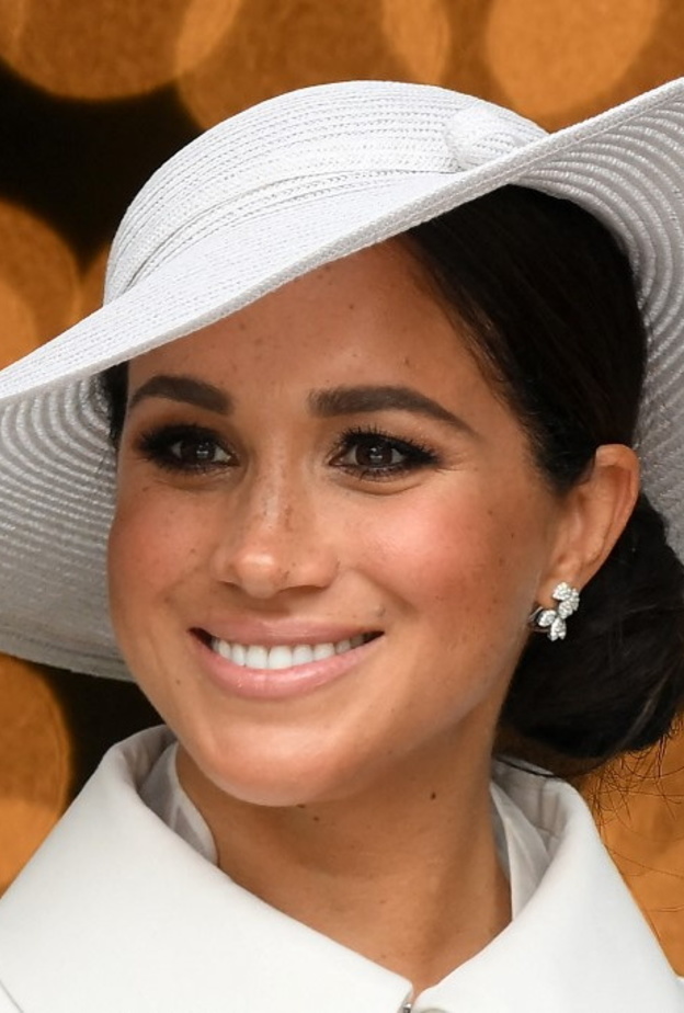   موديلات مجوهرات أنثوية اختارتها ميغان ماركل لتعبر عن شخصيتها هذا العام