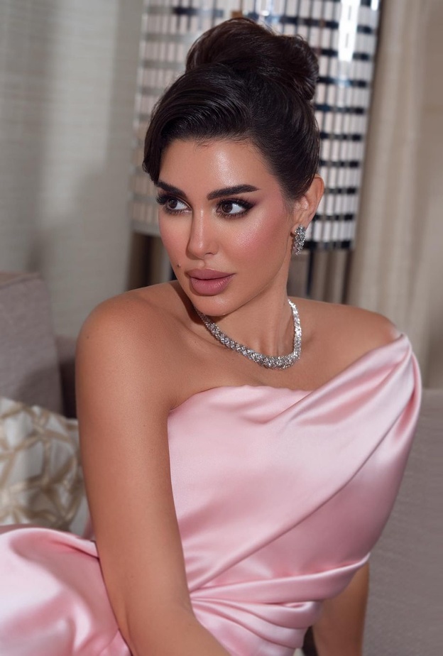 ابرز تسريحات شعر ومكياج ياسمين صبري في حصاد 2022.. تعلمي اسلوبها