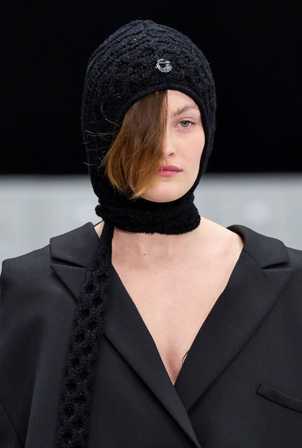 قبعة صوف سوداء من Coperni